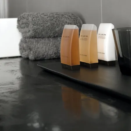 Commune Suites-3