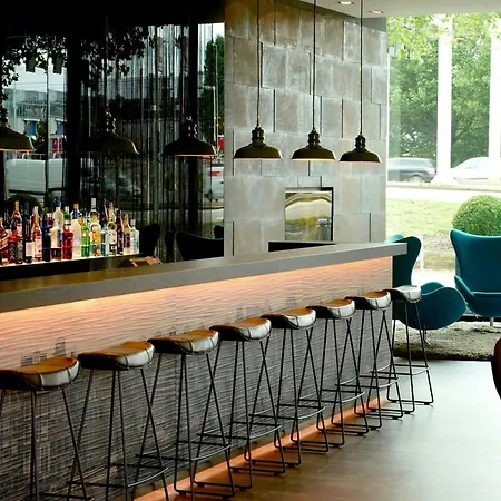 Motel One Amsterdam-3