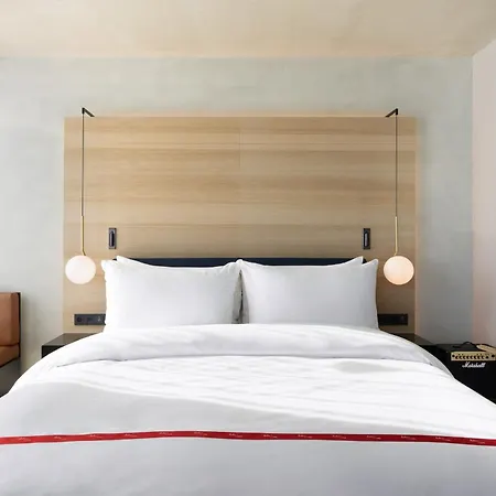 Ruby Emma Hotel Amsterdam By Ihg-2