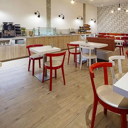 Ibis Styles Amsterdam Amstel-3