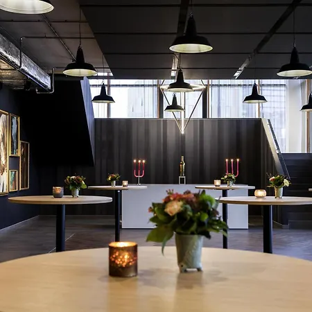 Novotel Amsterdam Schiphol Airport-3