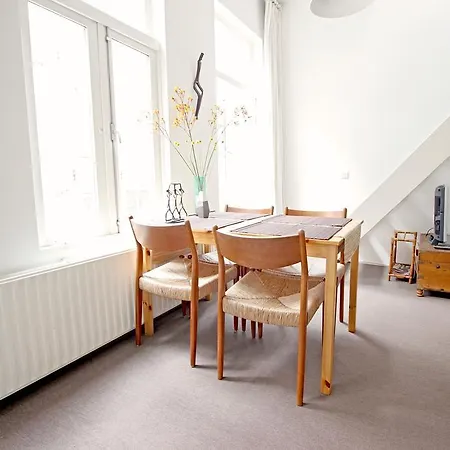 Beautiful 2 Floor Vondelpark Apartment.-3