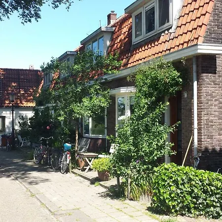 Family House Amsterdam-2