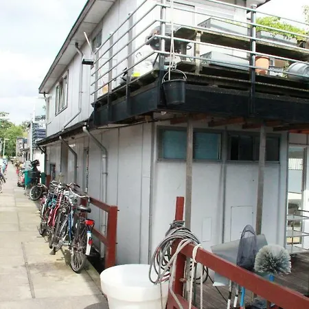 Houseboat Studio Sooki-3