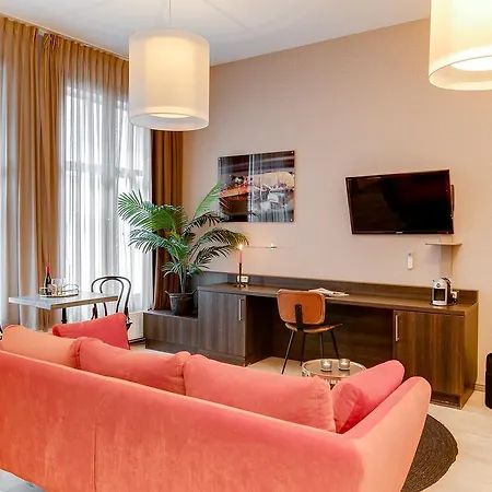 Brasss Hotel Suites-2