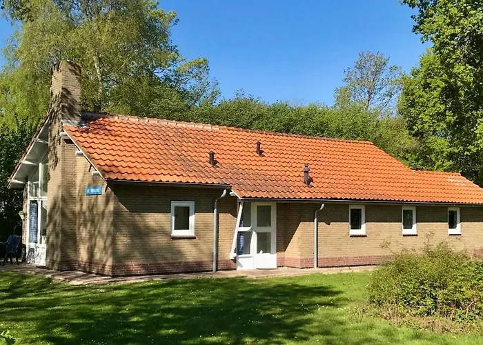 Vakantiehuis De Branding, Slechts 2 Minuten Van Strand En Zee!