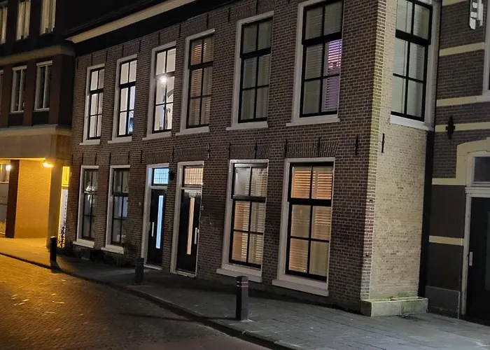 Top Bed And Breakfast Sneek
