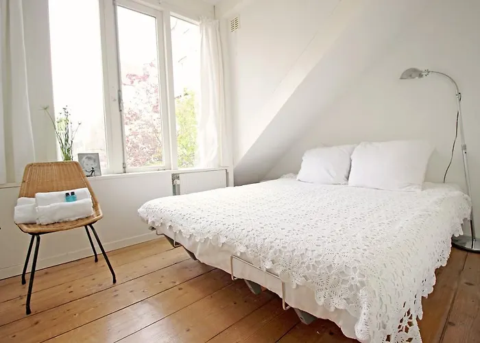 Beautiful 2 Floor Vondelpark Apartment. Amsterdam